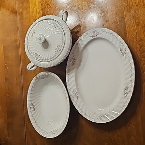60s Gold Standard Porcelain Serving Set Lg Dish, Oval Bowl & Soup Tourine w/ Lid